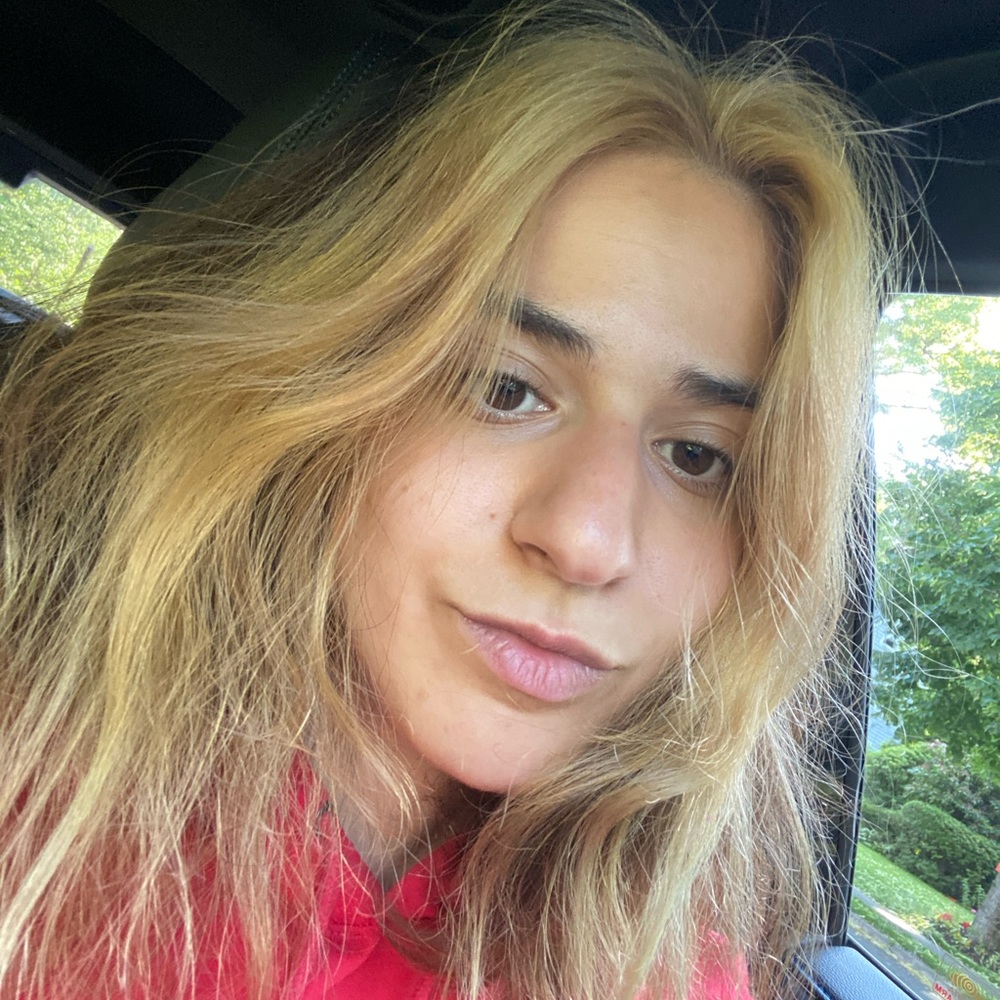 Meet your Posher, Linzee